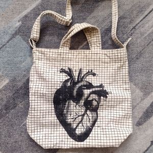 BAGGU +Smoking Lily Collab with anatomical heart cotton duck bag